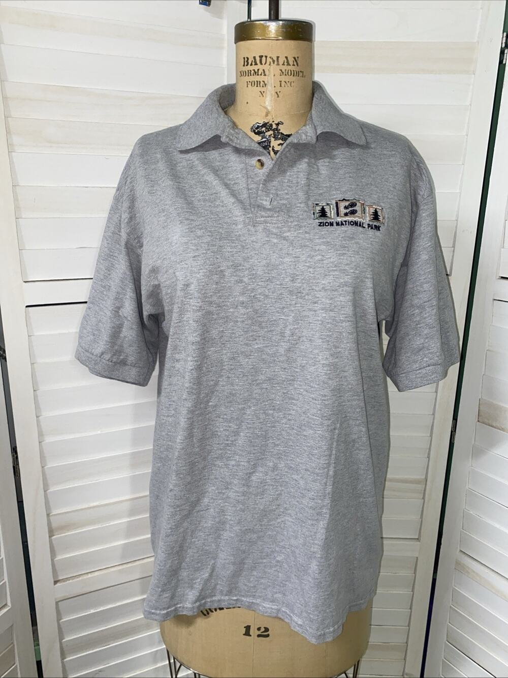 VTG Anvil Zion National Park Shirt Polo LRG Angels Landing Hiking Embroidered